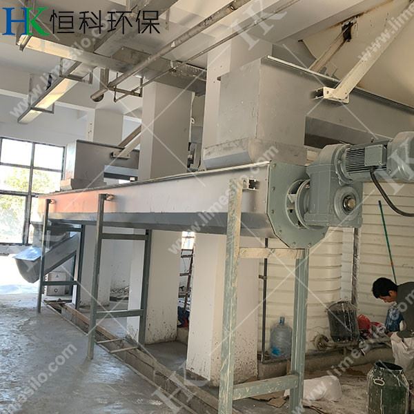 Shaftless Screw Conveyor for Conveying Waste Materials-1